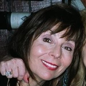 Meet your Posher, Valerie